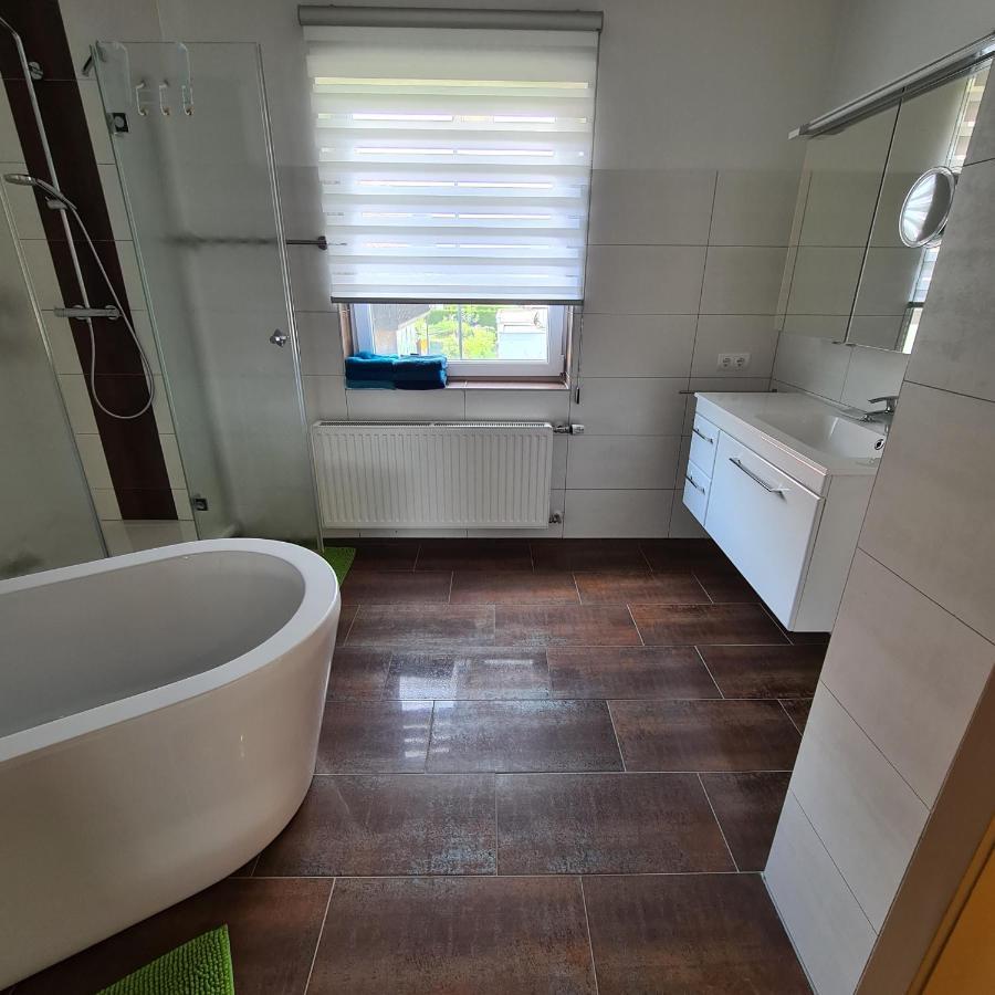 Ferienwohnung Claudia Altossiach Bagian luar foto