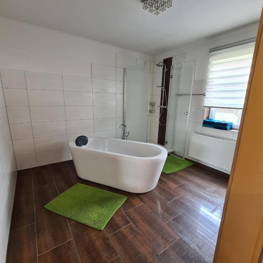 Ferienwohnung Claudia Altossiach Bagian luar foto
